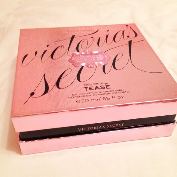Victoria's Secret Tease On-the-go Perfume Spray