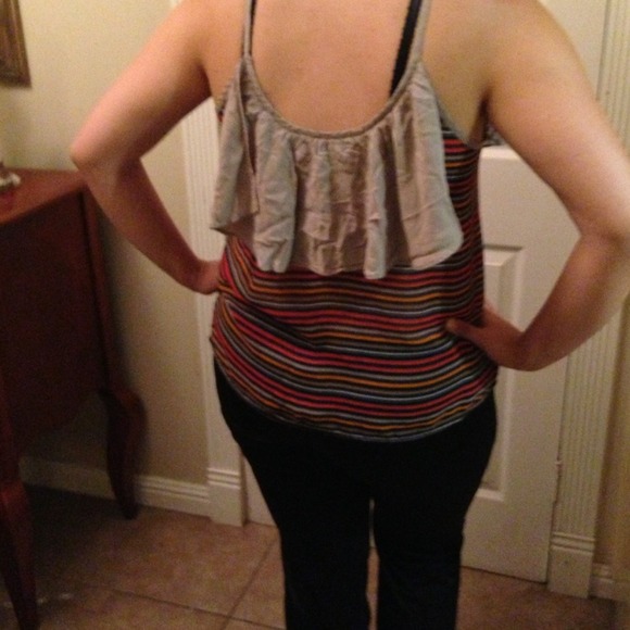 Large Top - Picture 2 of 4