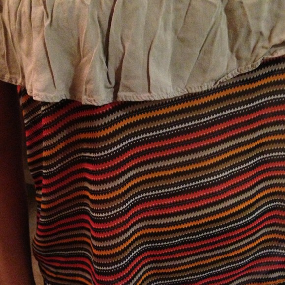 Large Top - Picture 4 of 4