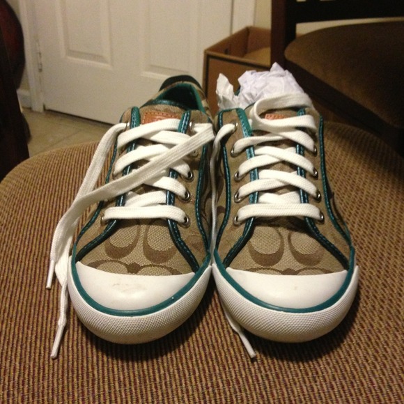 AUTHENTIC COACH SHOES TEAL AN KHAKI no trades