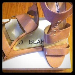 Manolo Blahnik blush patent sandals
