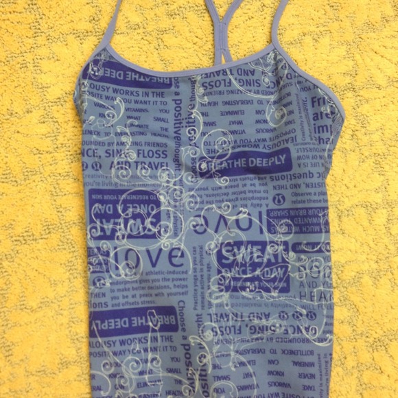 Lululemon tank
