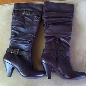 SOLD IN BUNDLE WITH BLACK OVER THE KNEE BOOTS
