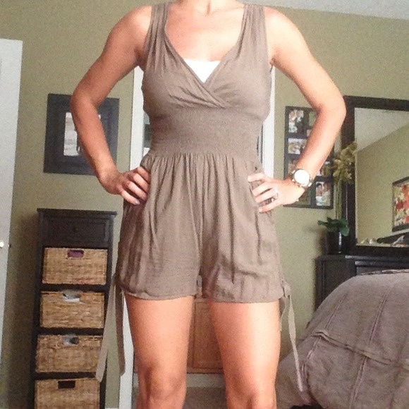 Green romper
