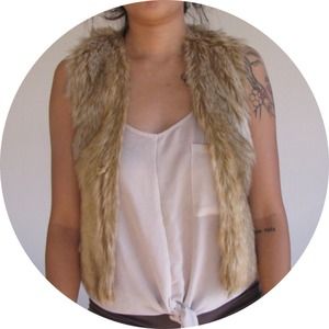 Fur vest