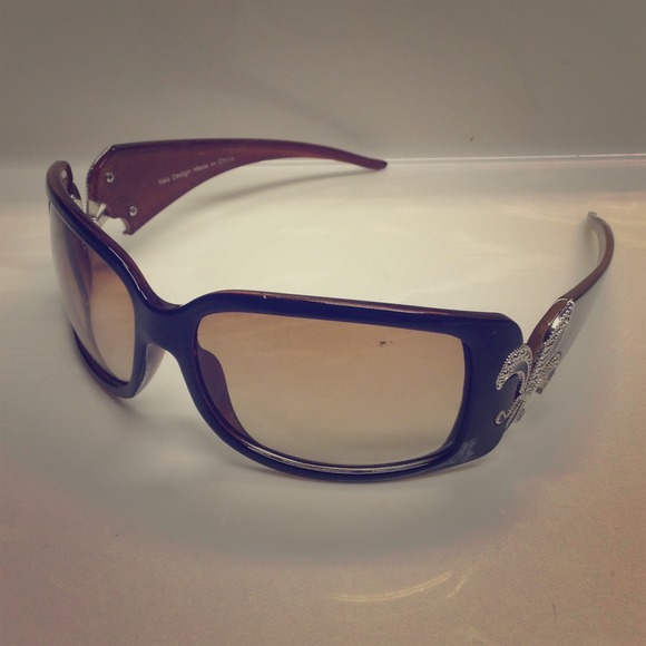 Fleur de Lis Sunglasses