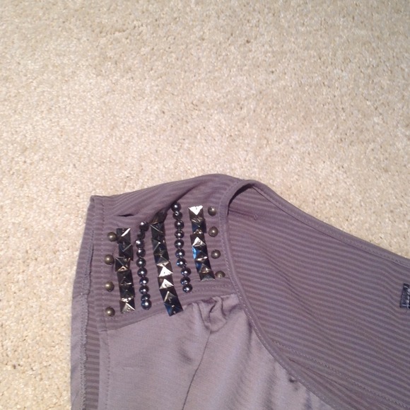 Fun Top - Picture 2 of 4