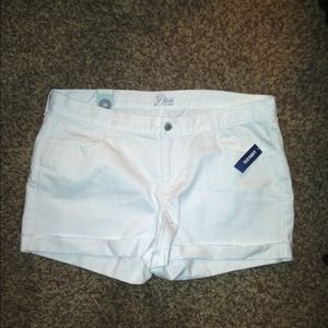 NWT-old navy white shorts size 16