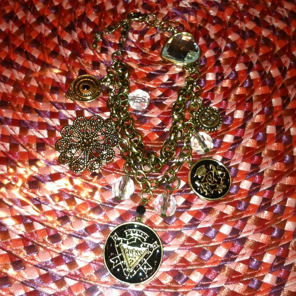 SOLD AS BUNDLE::Bracelet❤