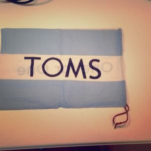 Toms dust bag