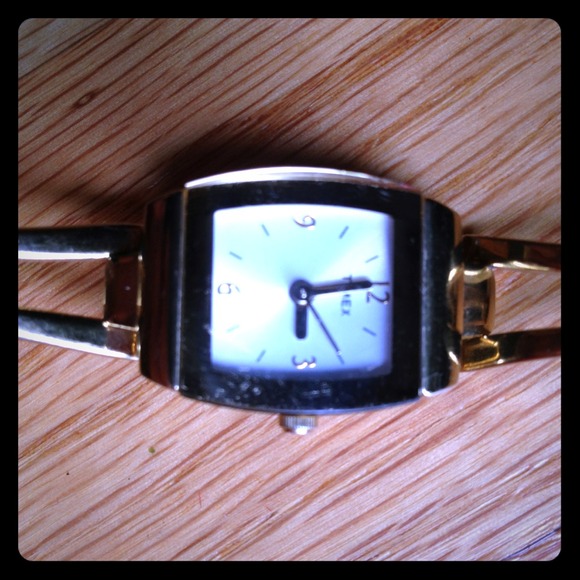 Beautiful golden Timex watch