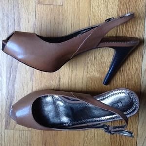 Sexy, caramel brown, peep toe heels!