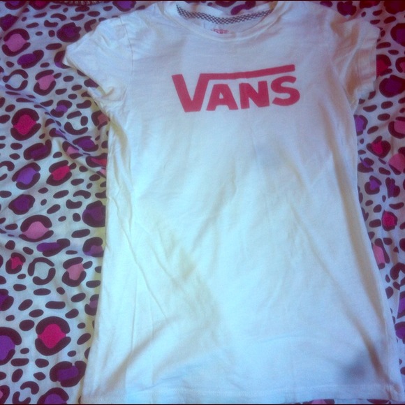 White vans t-shirt