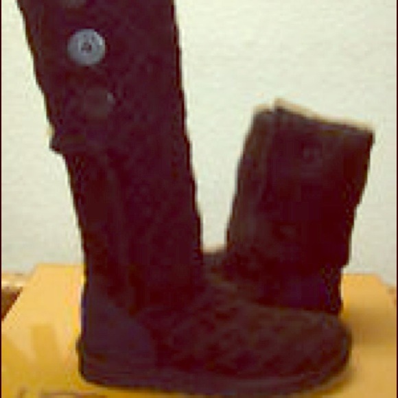 Brand New uggs!! NWOT