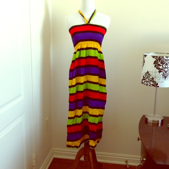 *SOLD* Colorful Maxi Dress
