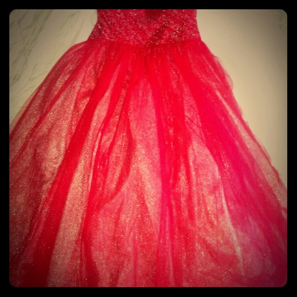 Ball gown