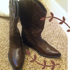 ❌✋Hold 4 @Ithink cowgirl boots