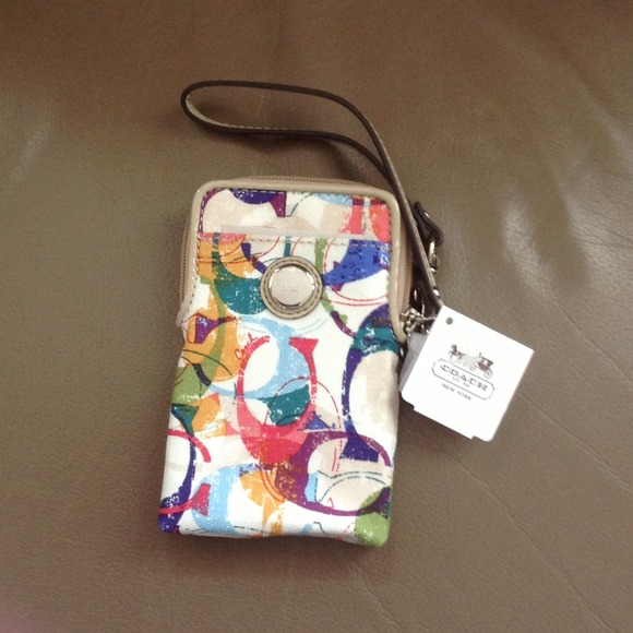 NWT Coach Poppy Stamped C Universal Case # 64600