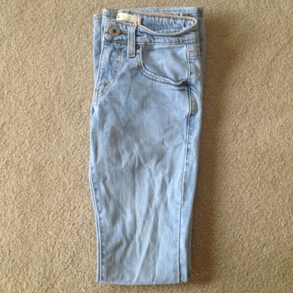 🚫SOLD🚫LEVI'S SUPERLOW 518 BOOTCUT JEANS