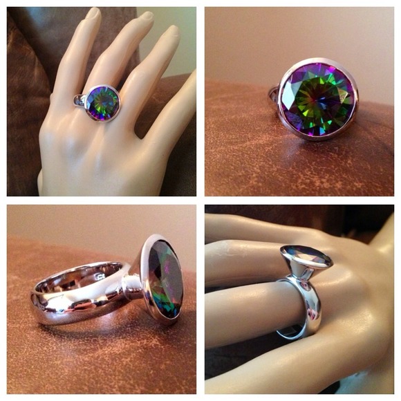 New😍huge size 8 rainbow crystal 925 silver ring😍 - Picture 4 of 4