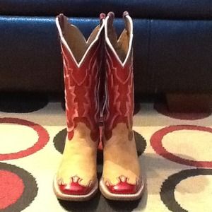 Ariat Cowgirl Boots