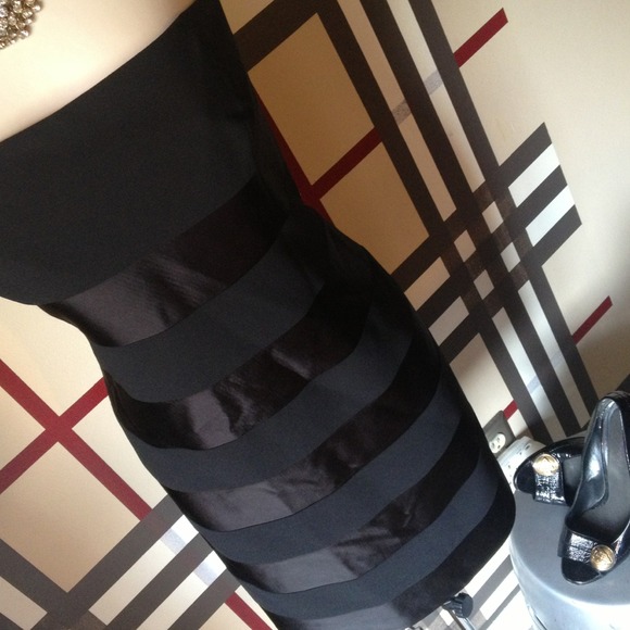 Party dress by LAUNDRY sz10P - Picture 2 of 4