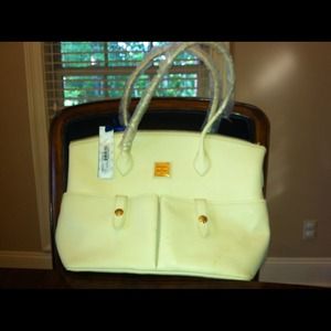 Large beige dooney & bourke crescent tote