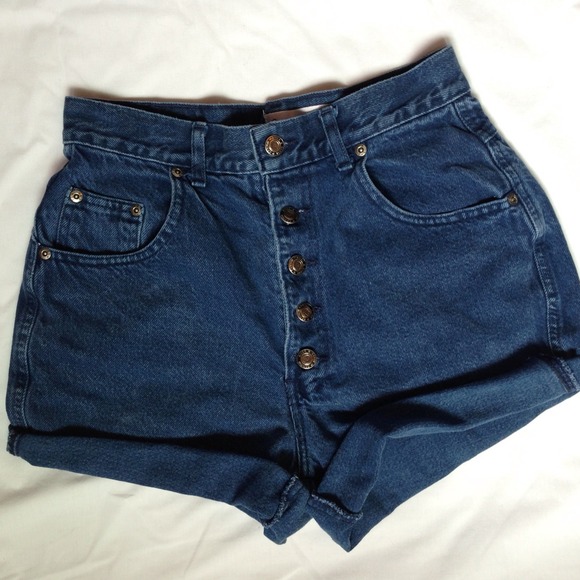 ⛔SOLD⛔ Blue denim high waisted shorts