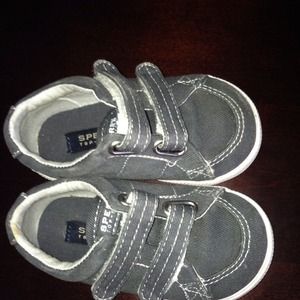 Baby sperry's