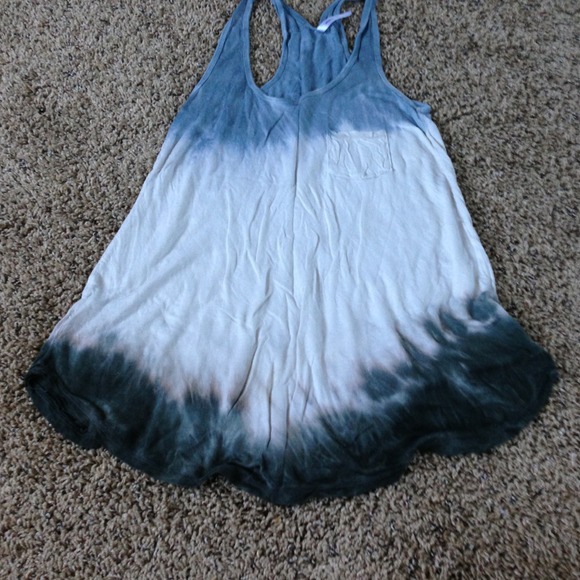 SOLD❌❌ Tie dye tank