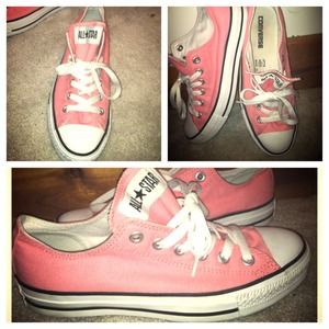 Coral converse!