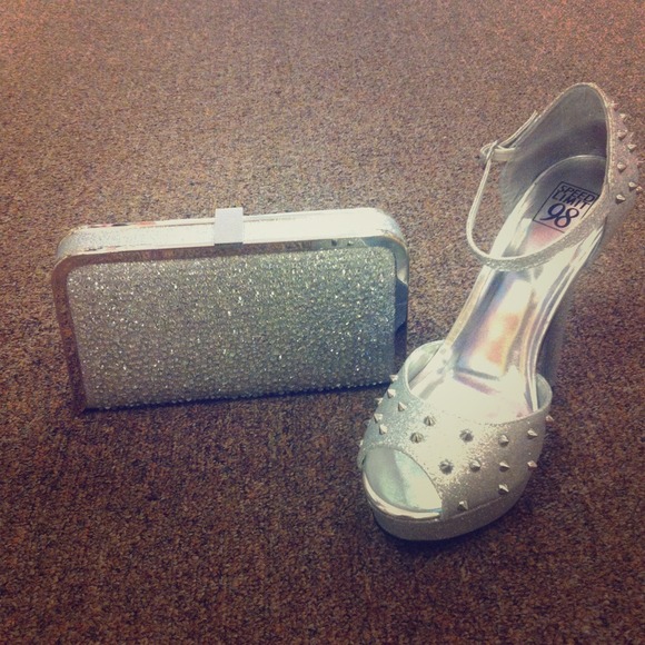 Brand new silver spiked glitter ankle strap heel