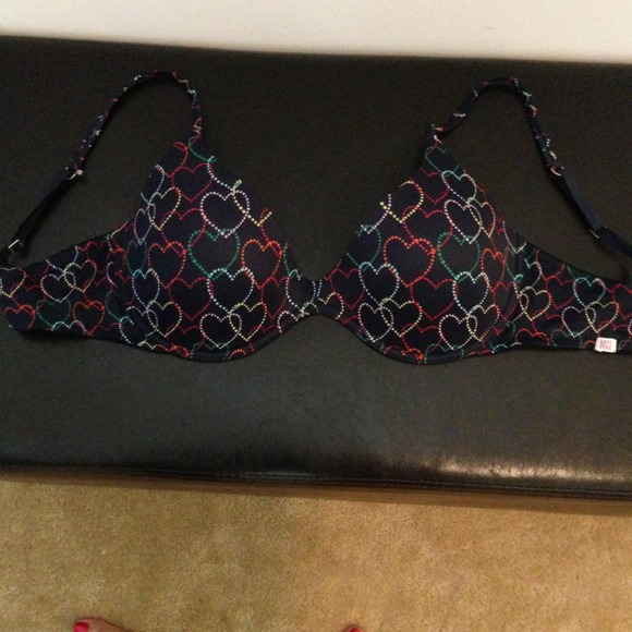 Never worn scoop neck Victoria secret bra
