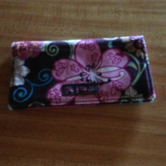 Vera Bradley checkbook holder