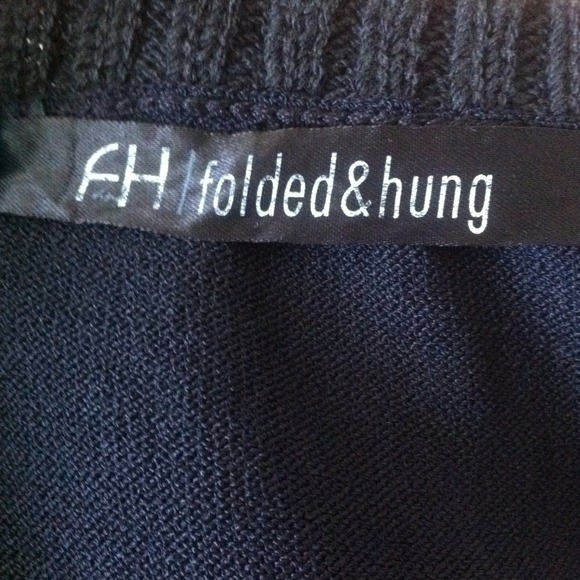 Folded & Hung top - Picture 4 of 4