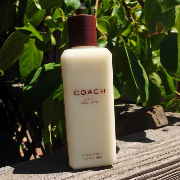 Coach Leather Moisturizer