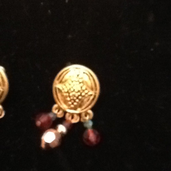 VINTAGE ROBERT ROSE EARRING - Picture 2 of 2