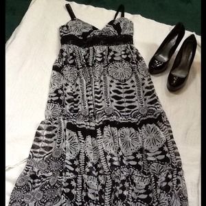 Black & white sun dress