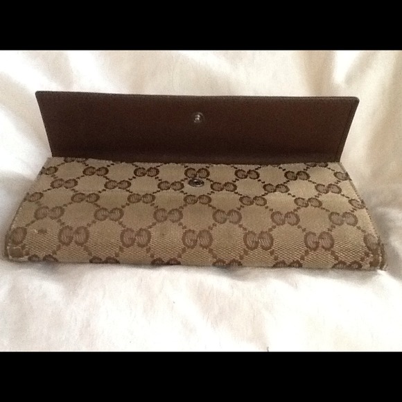 Gucci Wallet - Picture 3 of 4