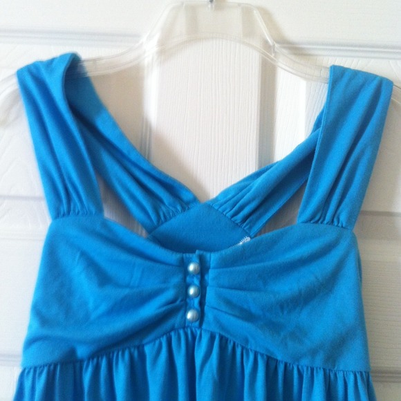 Dress - Picture 2 of 3