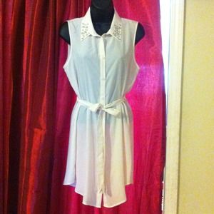 Cream Sleeveless Top & Bow Top