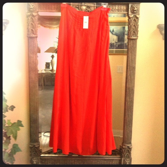 ⚡REDUCED!⚡ NWT Bright Orange Maxi Skirt
