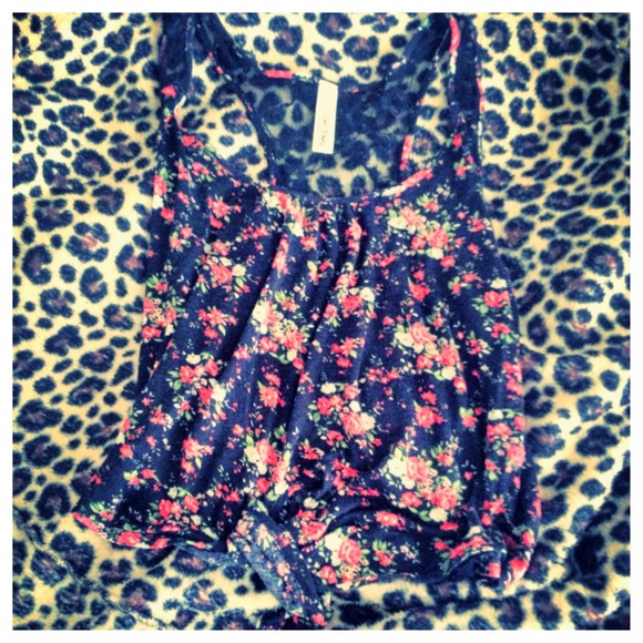 Floral crop top