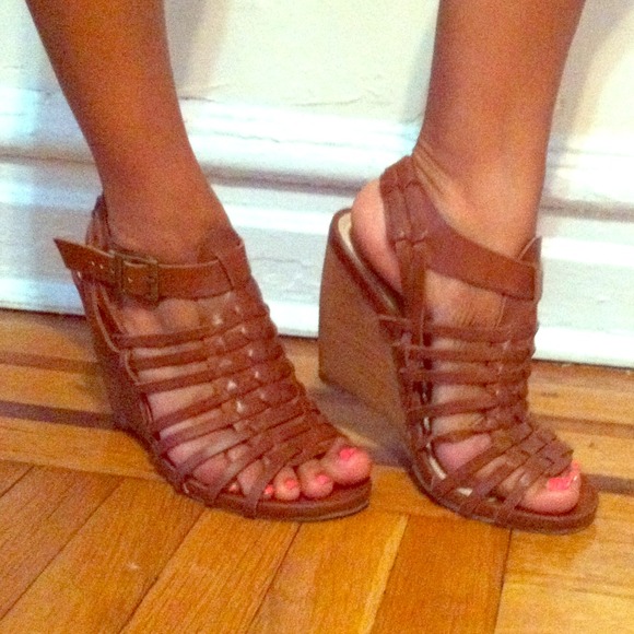 Bakers brown sandal wedge
