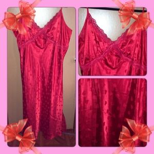 Plus size red hearts nightie