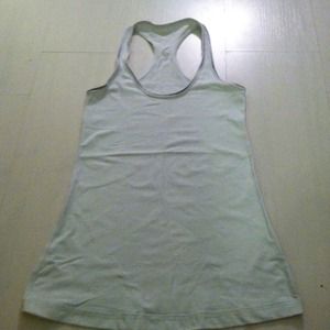 White lululemon tank size 2