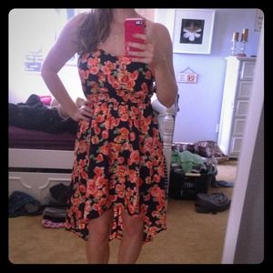 🚫RESERVED🚫Floral hi-lo dress