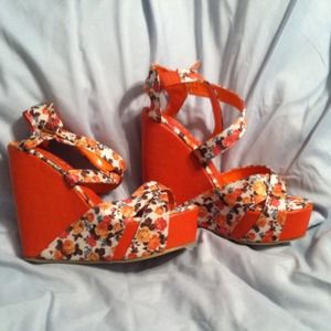 Orange Floral Wegdes
