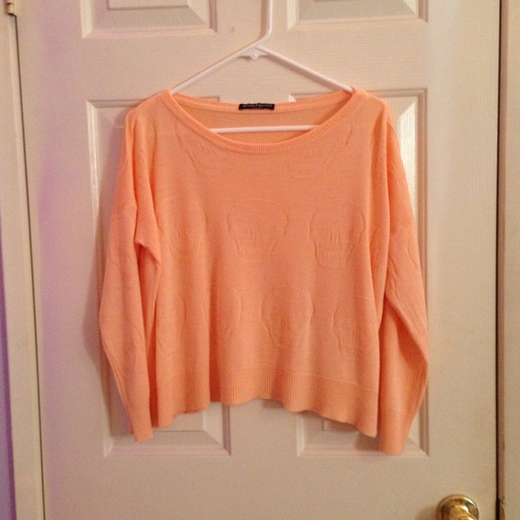 Brandy Melville Courtney Sweater