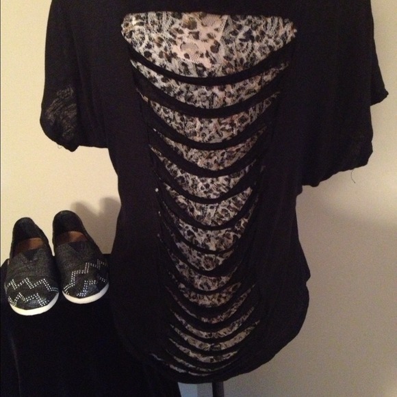 🎉Host Pick9/1🎉Top - Picture 2 of 4